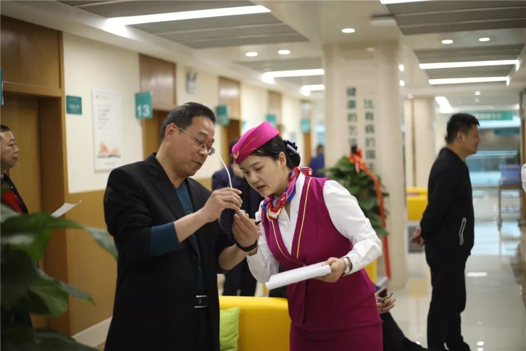 湘潭24小时套医保卡(北京医保卡使用指南)